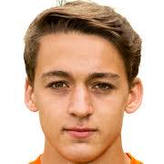 https://img.833zhiboos.com.cn/img/football/player/0d12fff4e6489e57edadc485c2283c56.jpg