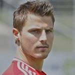https://img.833zhiboos.com.cn/img/football/player/4672a9095720979e045f5d58e184de82.png