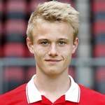 https://img.833zhiboos.com.cn/img/football/player/66bbe3f1836cb581e54eb4265039ab2b.png